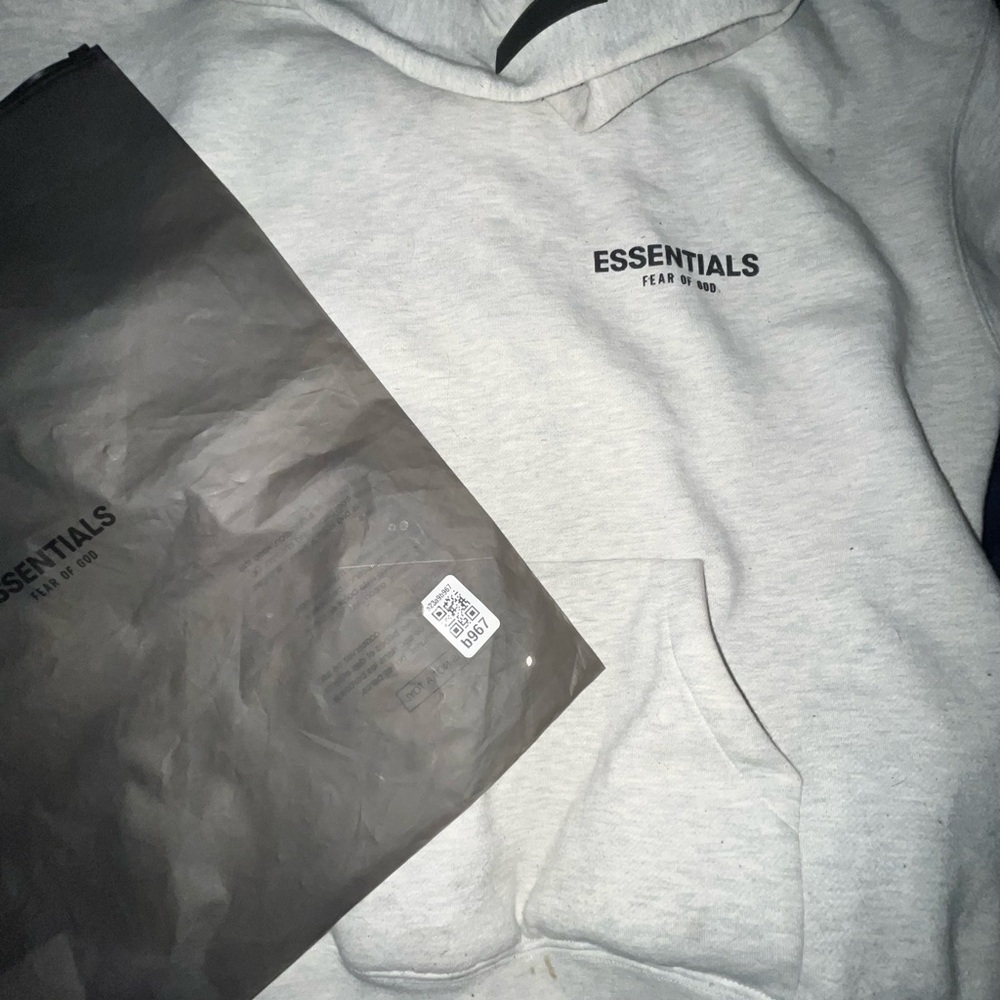 Men's Gray Sweater